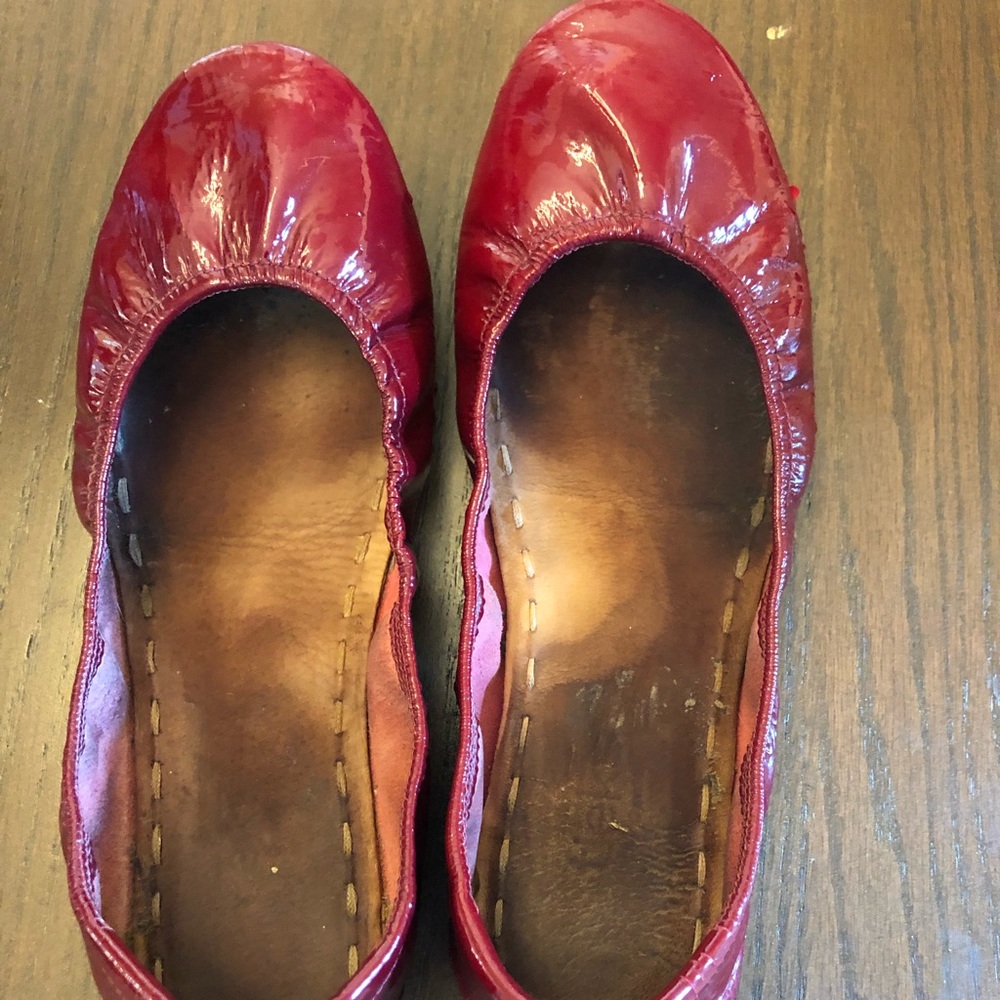 Ruby Red Patent Tieks Size 9